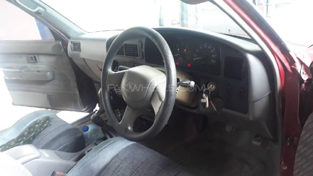 Toyota Surf 2006 for Sale in Abbottabad Toyota Surf 2006 for Sale in Abbottabad Image-6