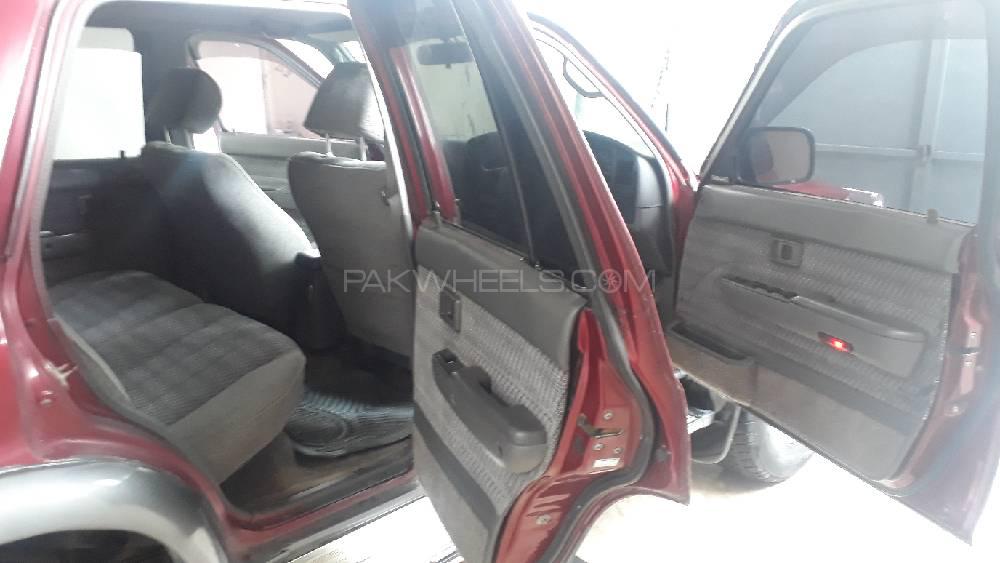 Toyota Surf 2006 for Sale in Abbottabad Toyota Surf 2006 for Sale in Abbottabad Image-9