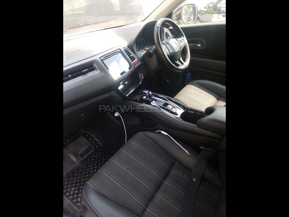 Honda Vezel 2015 for Sale in Islamabad Honda Vezel 2015 for Sale in Islamabad Image-10