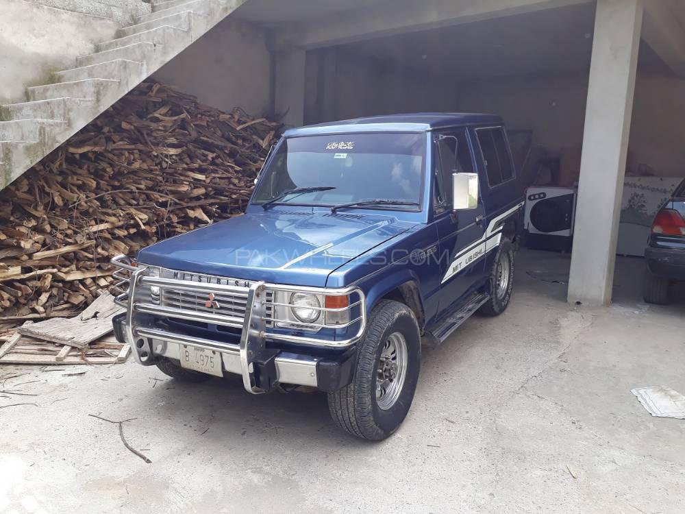Mitsubishi Pajero 1990 for Sale in Peshawar Mitsubishi Pajero 1990 for Sale in Peshawar Image-11