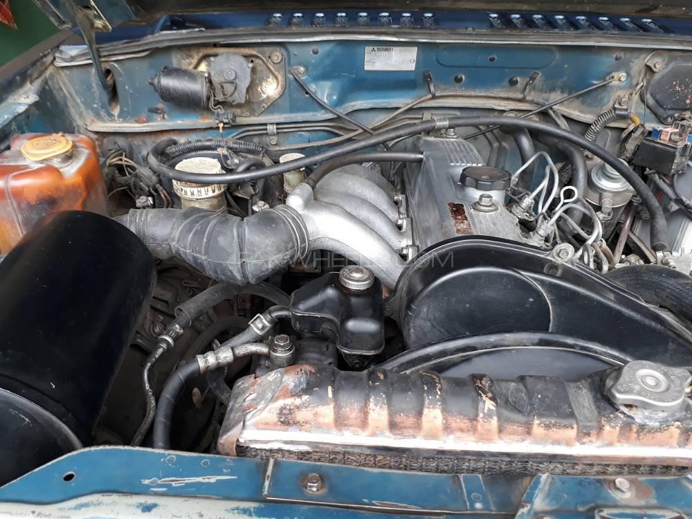 Mitsubishi Pajero 1990 for Sale in Peshawar Mitsubishi Pajero 1990 for Sale in Peshawar Image-16