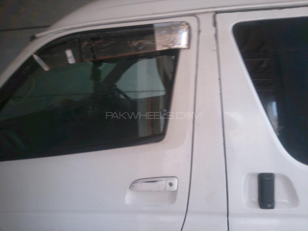 Toyota Hiace 2008 for Sale in Nowshera cantt Toyota Hiace 2008 for Sale in Nowshera cantt Image-3