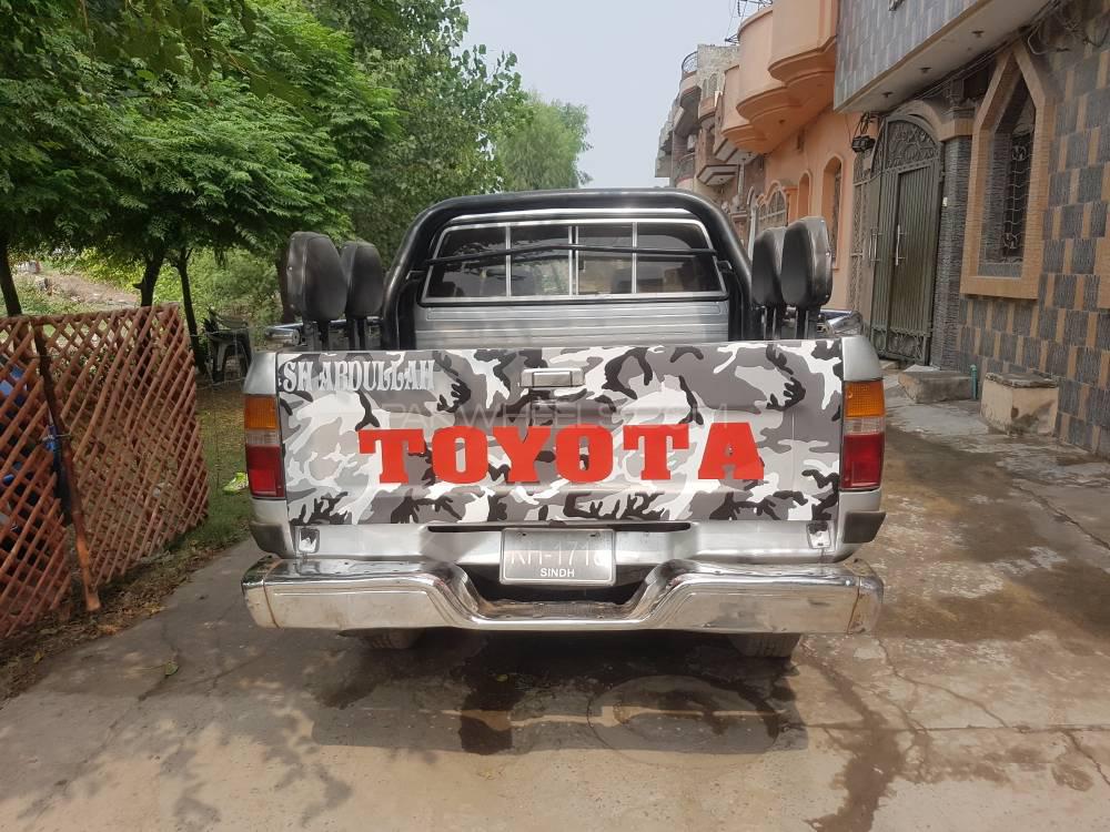 Toyota Hilux 1998 for Sale in Lahore Image-1