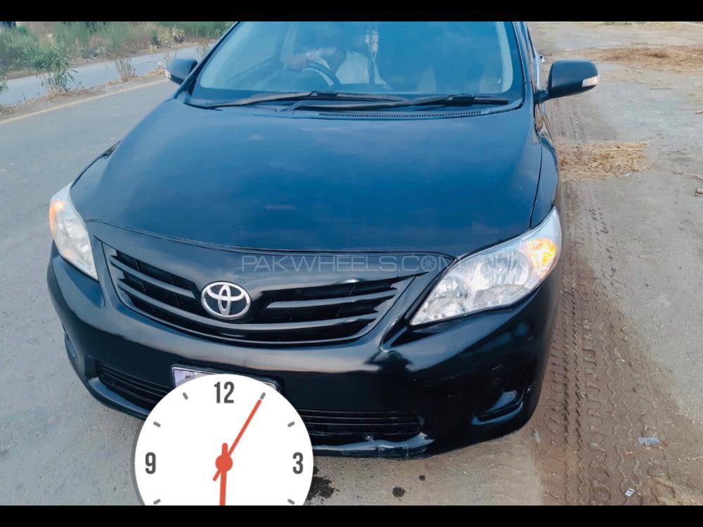 Toyota Corolla 2013 for Sale in Mandi bahauddin Image-1