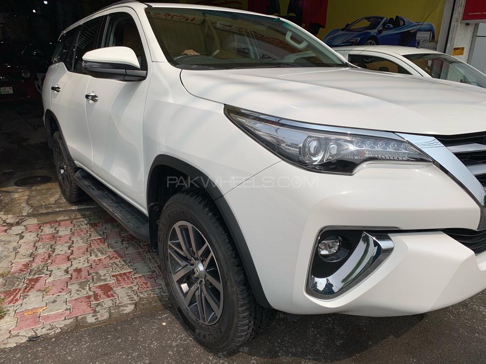 Toyota Fortuner 2018 for Sale in Lahore Toyota Fortuner 2018 for Sale in Lahore Image-3