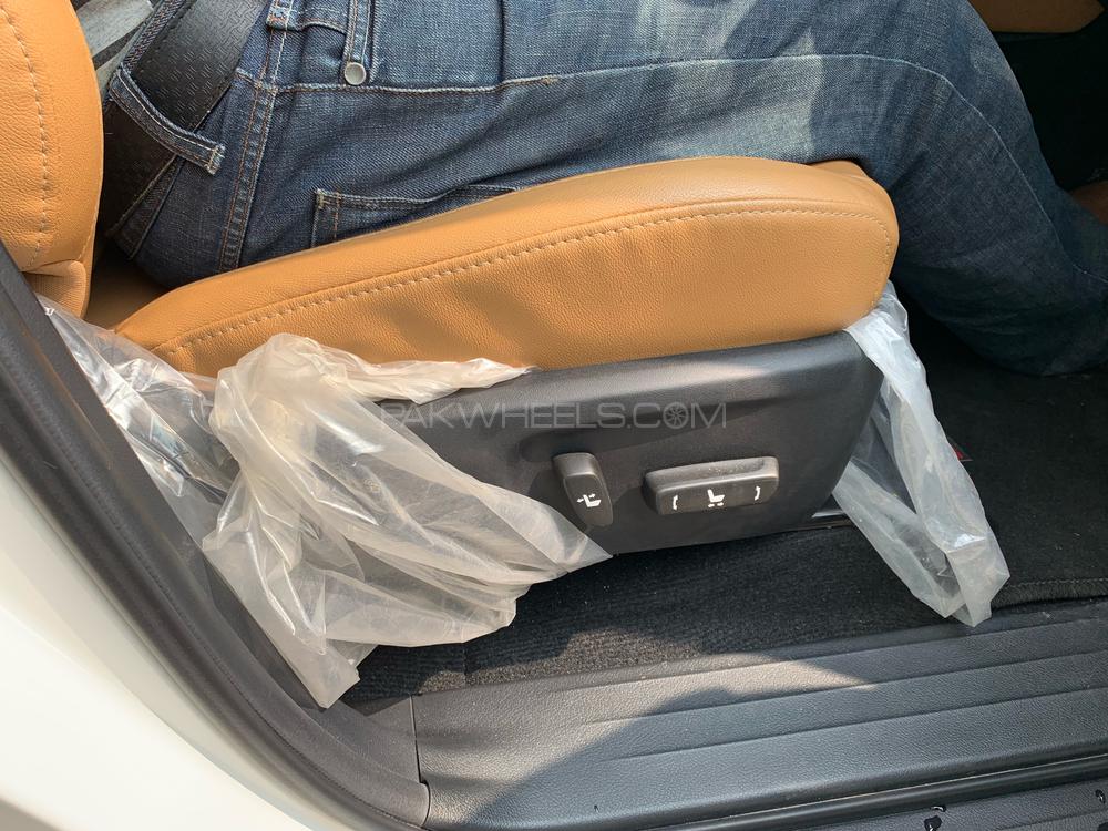 Toyota Fortuner 2018 for Sale in Lahore Toyota Fortuner 2018 for Sale in Lahore Image-10