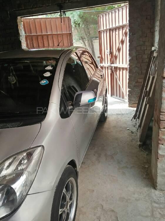 Toyota Vitz 2013 for Sale in Faisalabad Toyota Vitz 2013 for Sale in Faisalabad Image-2