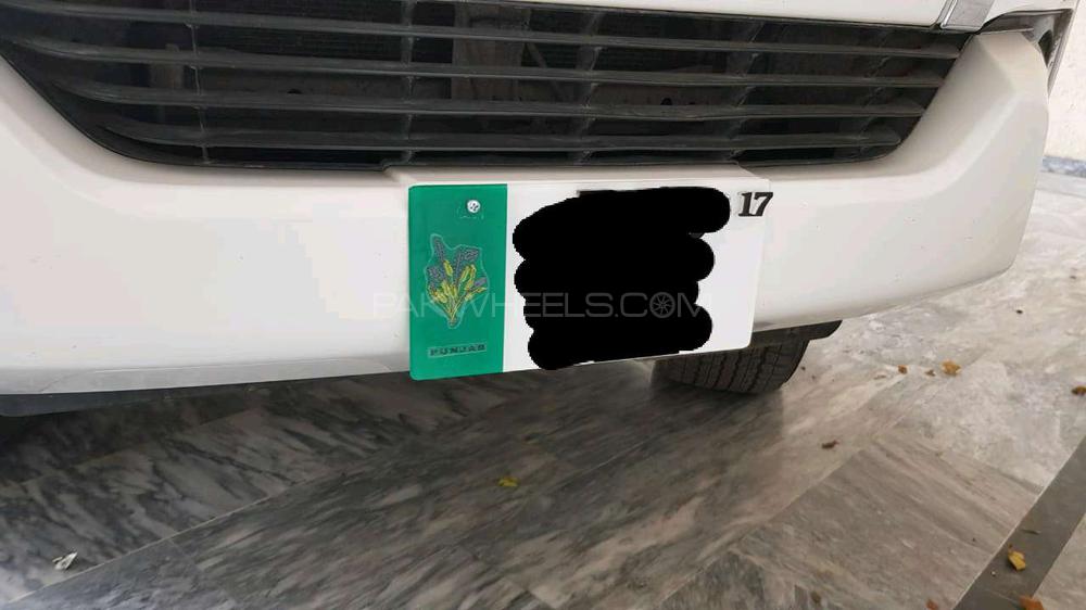 Toyota Fortuner 2017 for Sale in Rawalpindi Toyota Fortuner 2017 for Sale in Rawalpindi Image-3