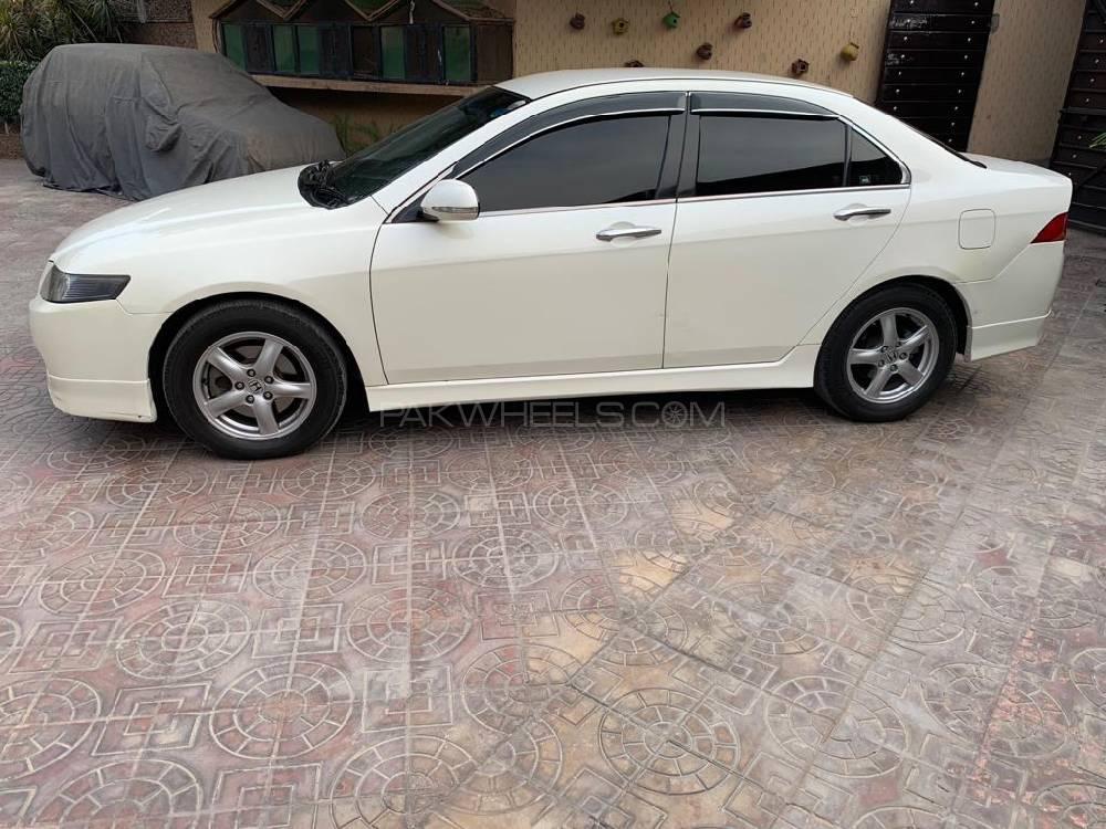 Honda Accord 2003 for Sale in Multan Honda Accord 2003 for Sale in Multan Image-13