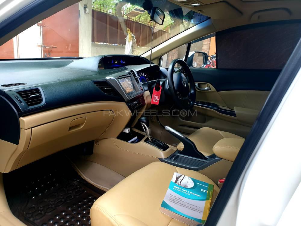 Honda Civic 2016 for Sale in Faisalabad Honda Civic 2016 for Sale in Faisalabad Image-2