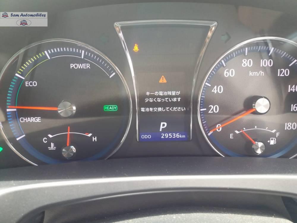 Toyota Crown 2015 for Sale in Karachi Toyota Crown 2015 for Sale in Karachi Image-5