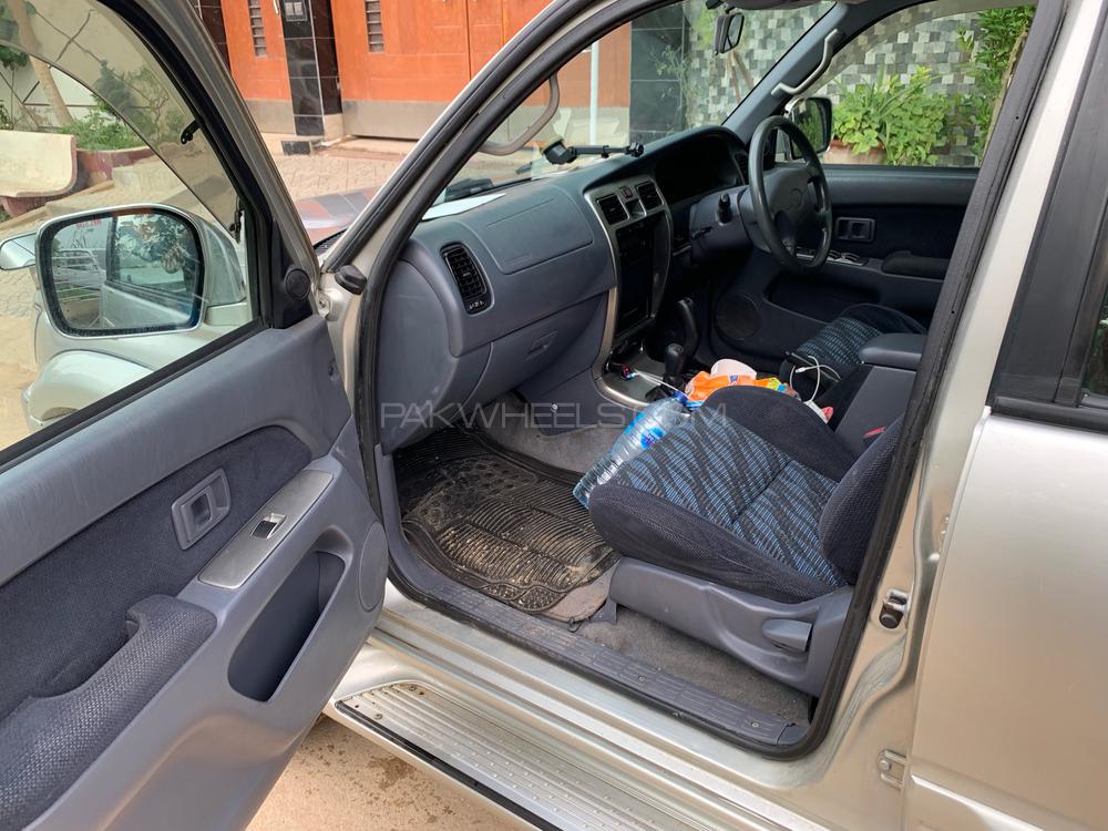 Toyota Surf 1999 for Sale in Karachi Toyota Surf 1999 for Sale in Karachi Image-3