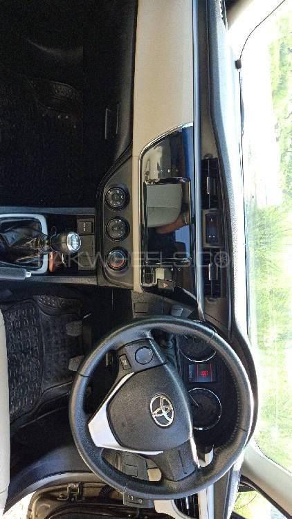 Toyota Corolla 2014 for Sale in Islamabad Toyota Corolla 2014 for Sale in Islamabad Image-7