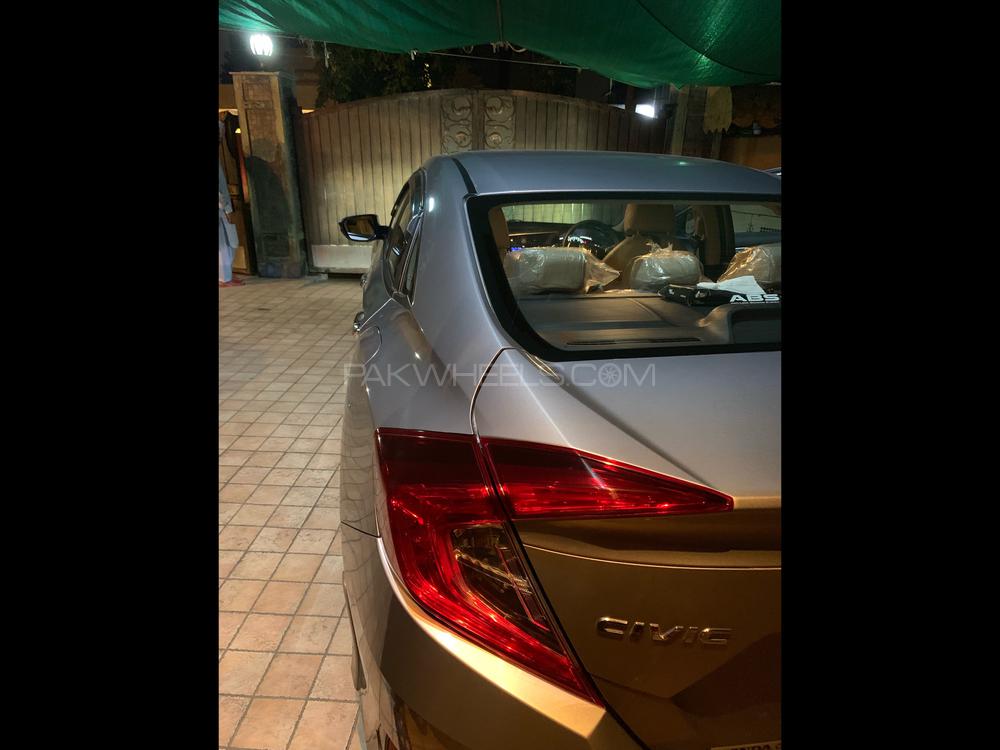 Honda Civic 2018 for Sale in Lahore Honda Civic 2018 for Sale in Lahore Image-6