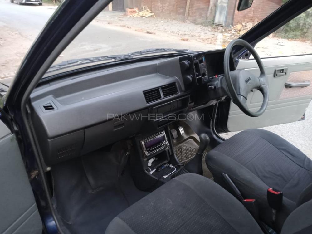 Suzuki Mehran 2013 for Sale in Lahore Suzuki Mehran 2013 for Sale in Lahore Image-2
