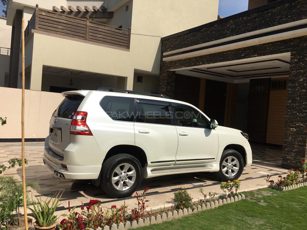 Toyota Prado 2012 for Sale in Abbottabad Toyota Prado 2012 for Sale in Abbottabad Image-4