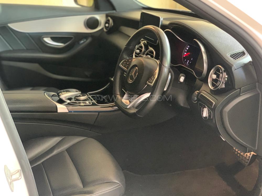 Mercedes Benz C Class 2018 for Sale in Rawalpindi Mercedes Benz C Class 2018 for Sale in Rawalpindi Image-12