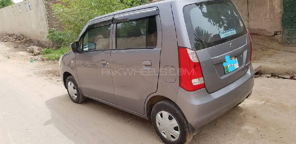 Suzuki Wagon R 2016 for Sale in Multan Suzuki Wagon R 2016 for Sale in Multan Image-4