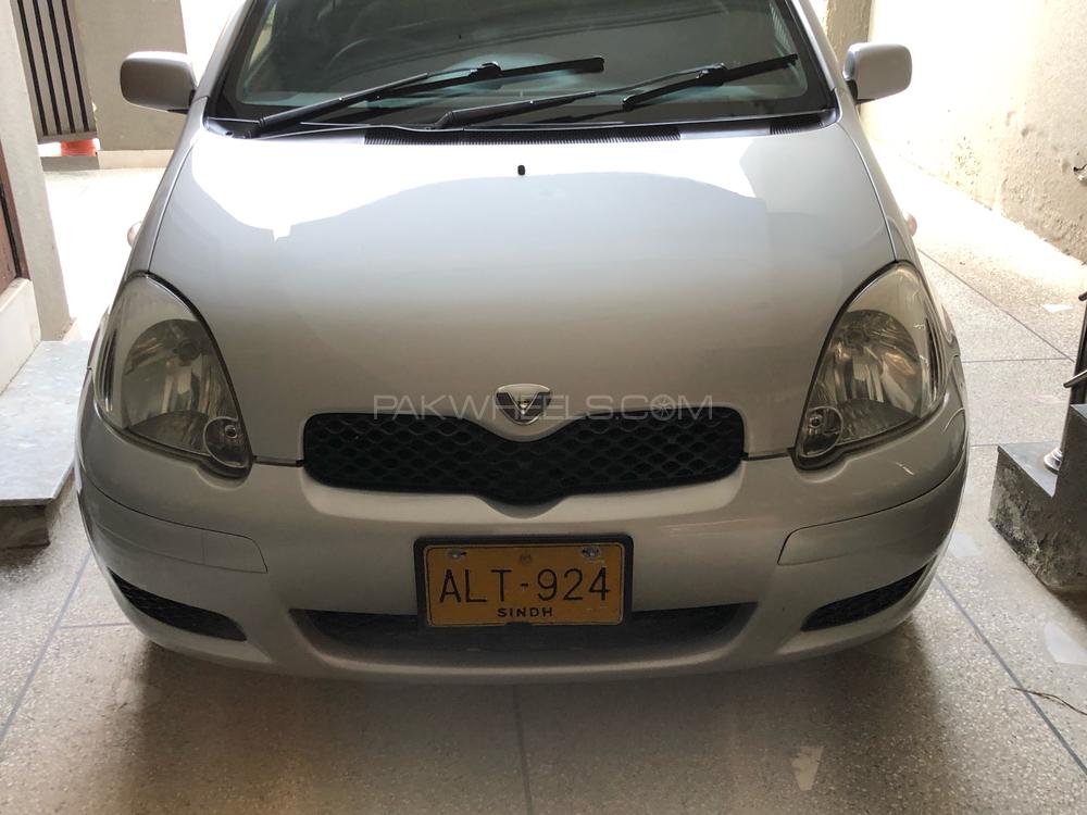 Toyota Vitz 2003 for Sale in Islamabad Image-1