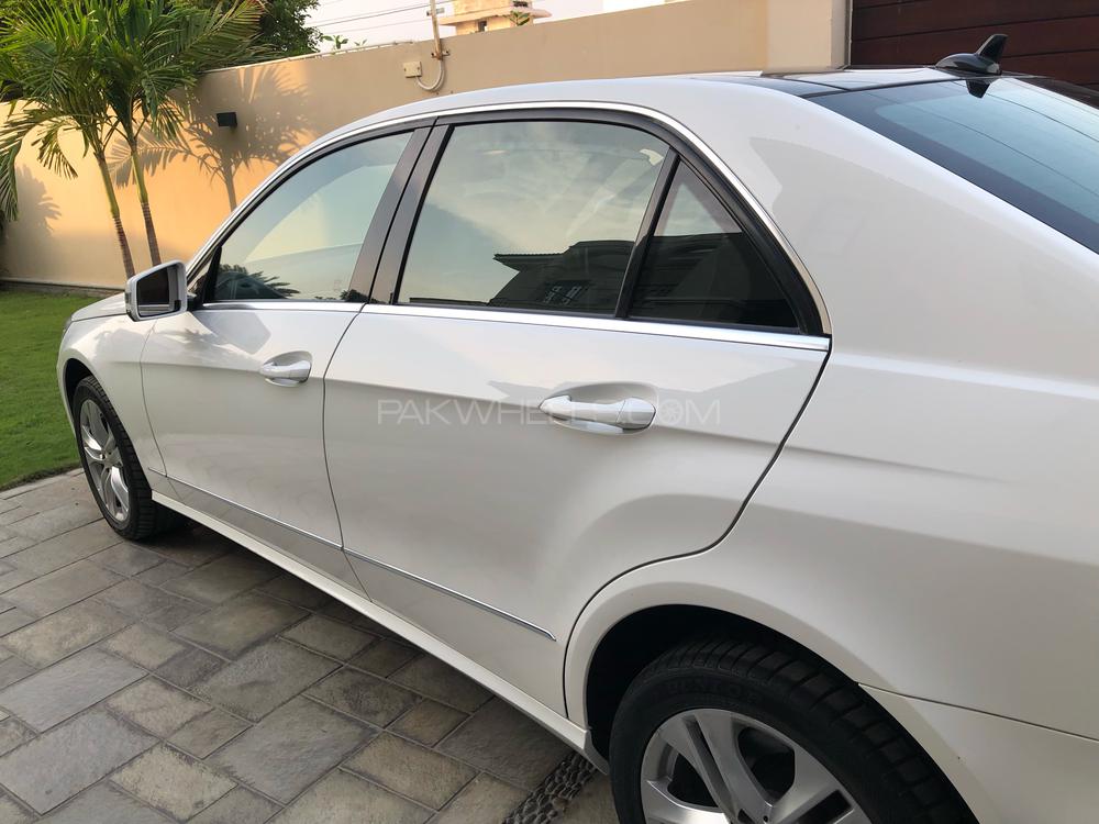 Mercedes Benz E Class 2012 for Sale in Karachi Mercedes Benz E Class 2012 for Sale in Karachi Image-9