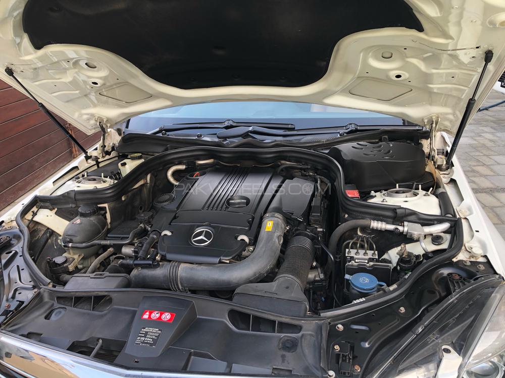 Mercedes Benz E Class 2012 for Sale in Karachi Mercedes Benz E Class 2012 for Sale in Karachi Image-8