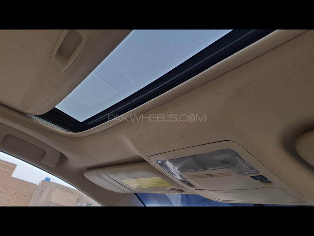 Toyota Corolla 2018 for Sale in Islamabad Toyota Corolla 2018 for Sale in Islamabad Image-4