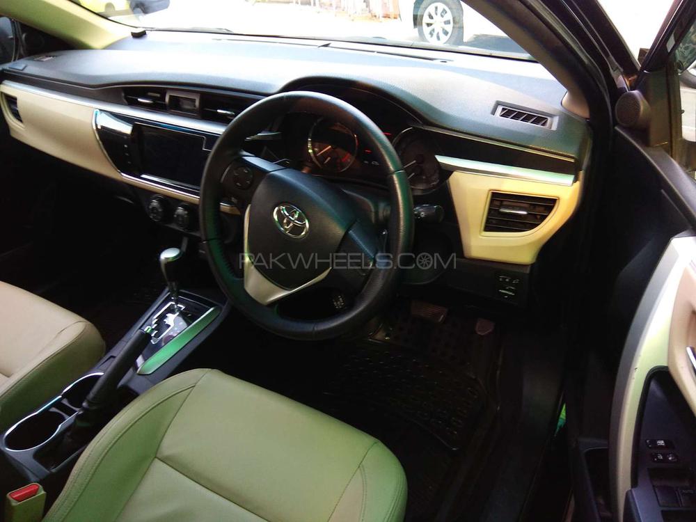 Toyota Corolla 2015 for Sale in Lahore Toyota Corolla 2015 for Sale in Lahore Image-6