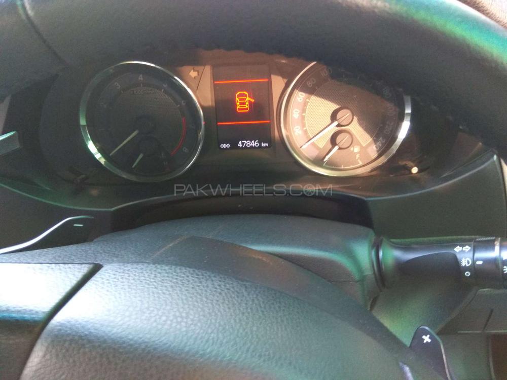 Toyota Corolla 2015 for Sale in Lahore Toyota Corolla 2015 for Sale in Lahore Image-7