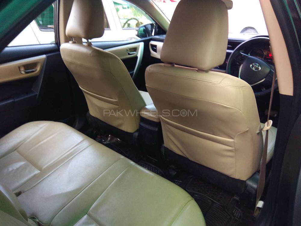 Toyota Corolla 2015 for Sale in Lahore Toyota Corolla 2015 for Sale in Lahore Image-11