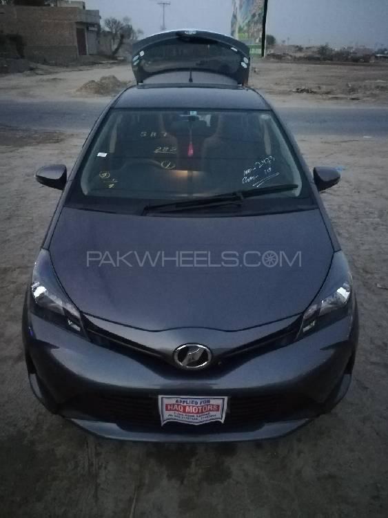 Toyota Vitz 2019 for Sale in Chishtian Image-1