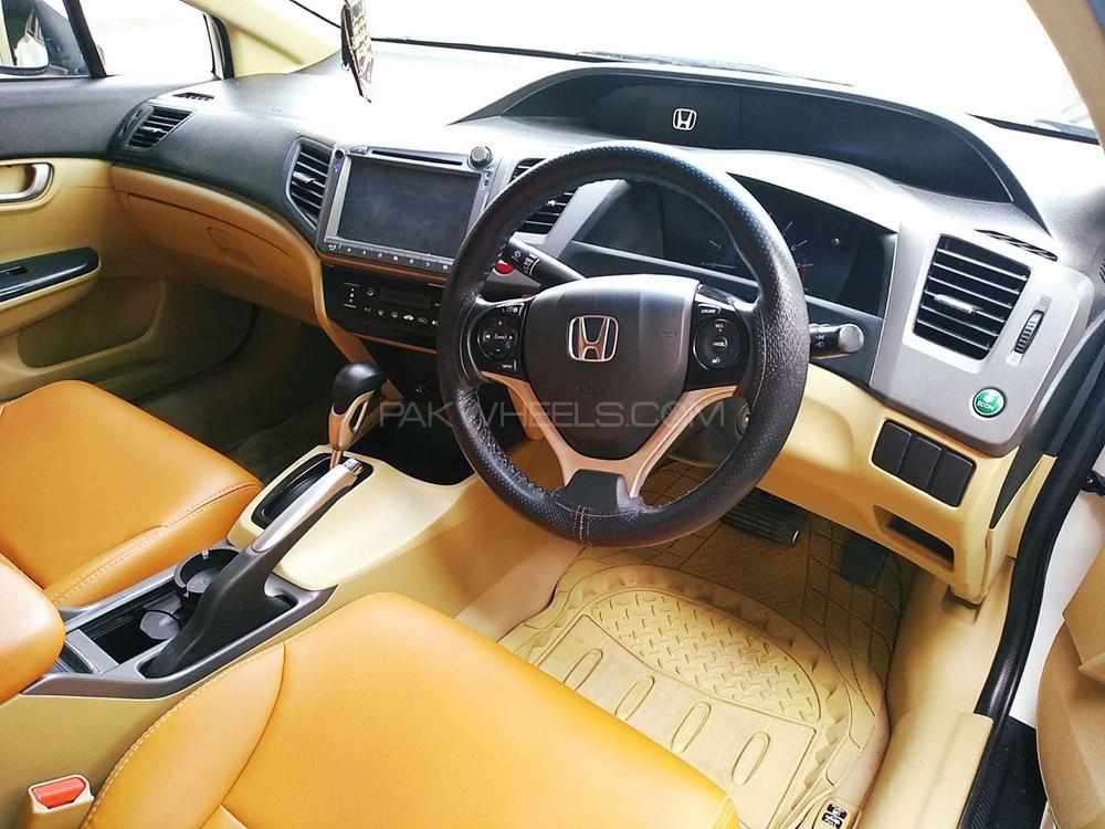 Honda Civic 2015 for Sale in Rawalpindi Honda Civic 2015 for Sale in Rawalpindi Image-6