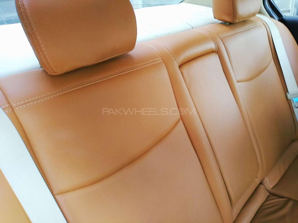 Honda Civic 2015 for Sale in Rawalpindi Honda Civic 2015 for Sale in Rawalpindi Image-13