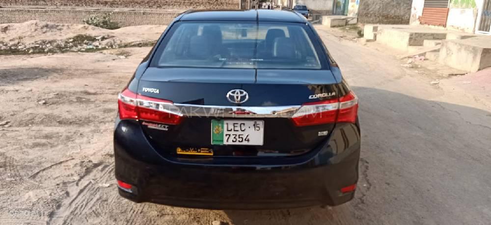 Toyota Corolla 2015 for Sale in Sahiwal Toyota Corolla 2015 for Sale in Sahiwal Image-2