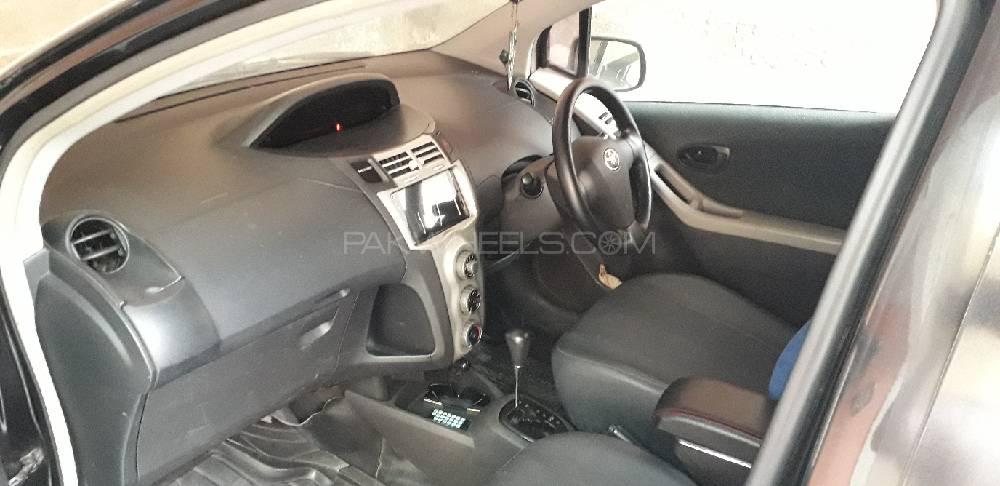 Toyota Vitz 2007 for Sale in Dera ismail khan Toyota Vitz 2007 for Sale in Dera ismail khan Image-6