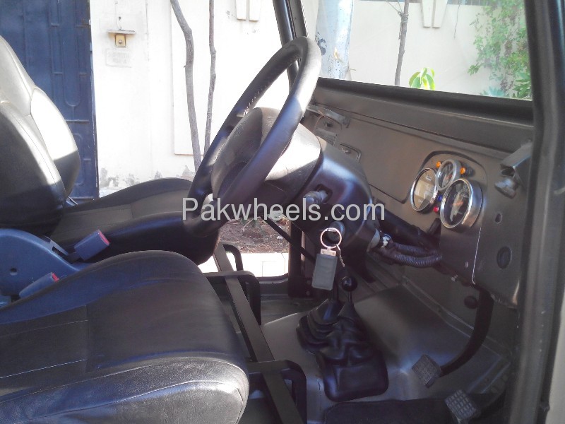 Toyota Land Cruiser 1979 for Sale in Karachi Toyota Land Cruiser 1979 for Sale in Karachi Image-5