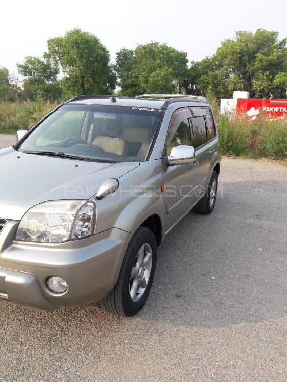 Nissan X Trail 2001 for Sale in Islamabad Image-1