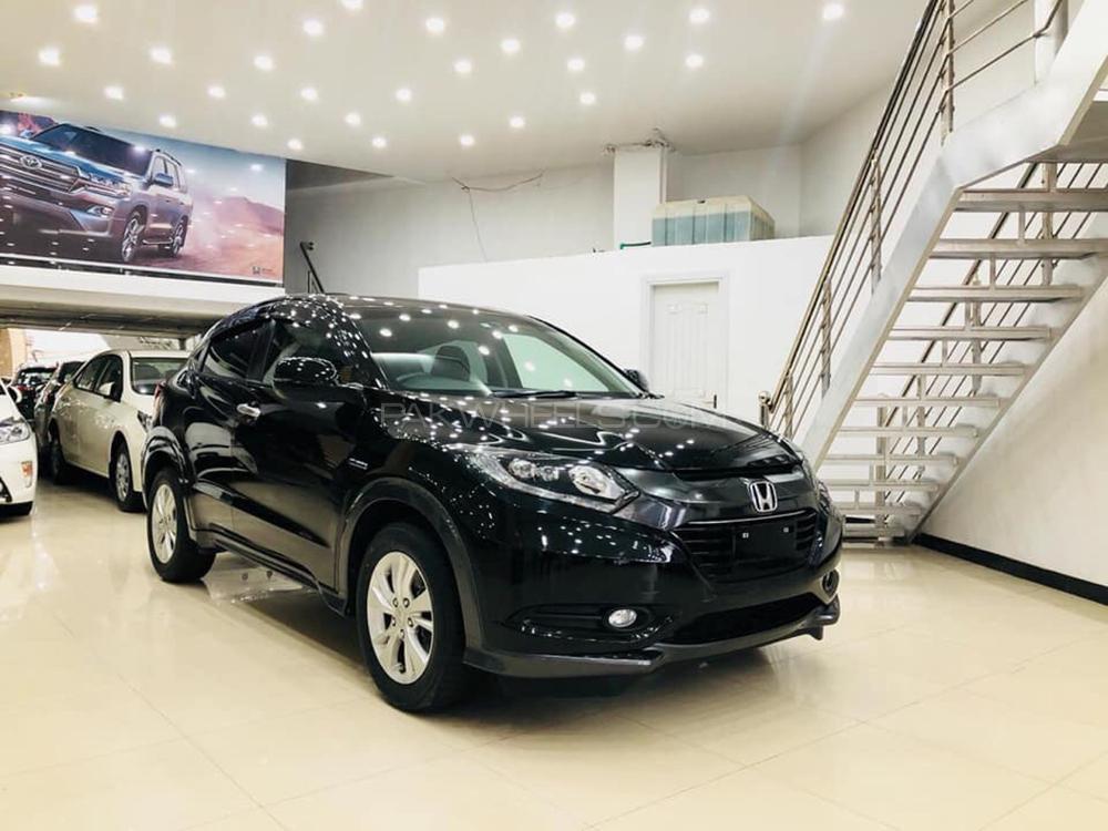Honda Vezel 2014 for Sale in Islamabad Image-1