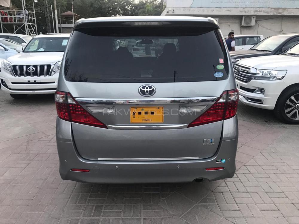 Toyota Alphard Hybrid 2012 for Sale in Karachi Toyota Alphard Hybrid 2012 for Sale in Karachi Image-4