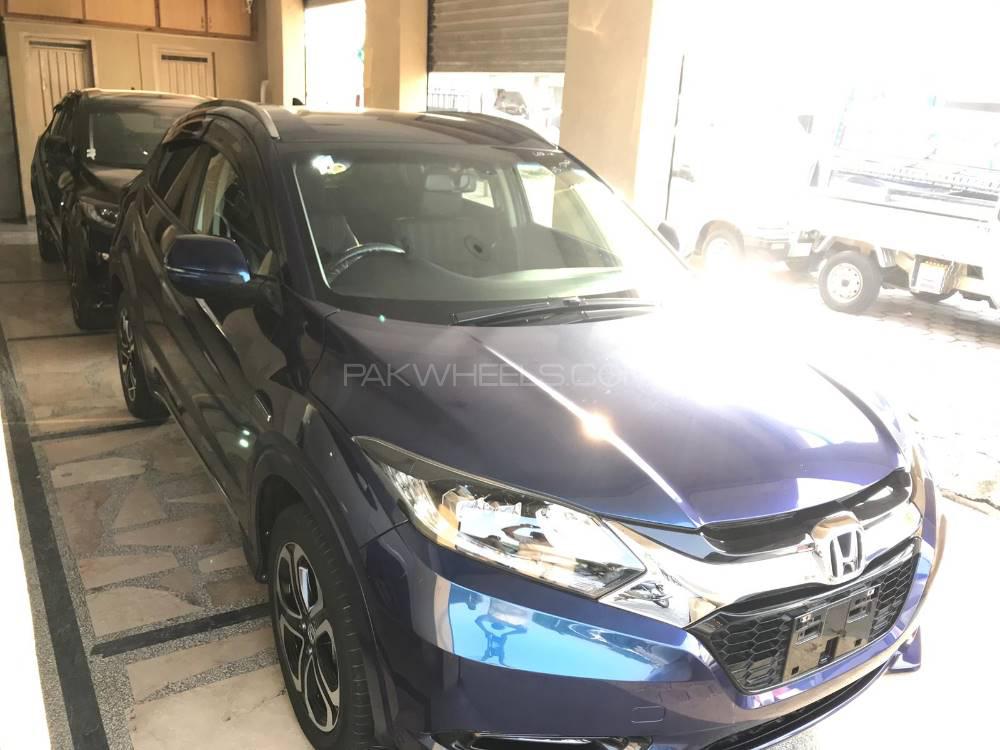Honda Vezel 2016 for Sale in Rawalpindi Honda Vezel 2016 for Sale in Rawalpindi Image-6