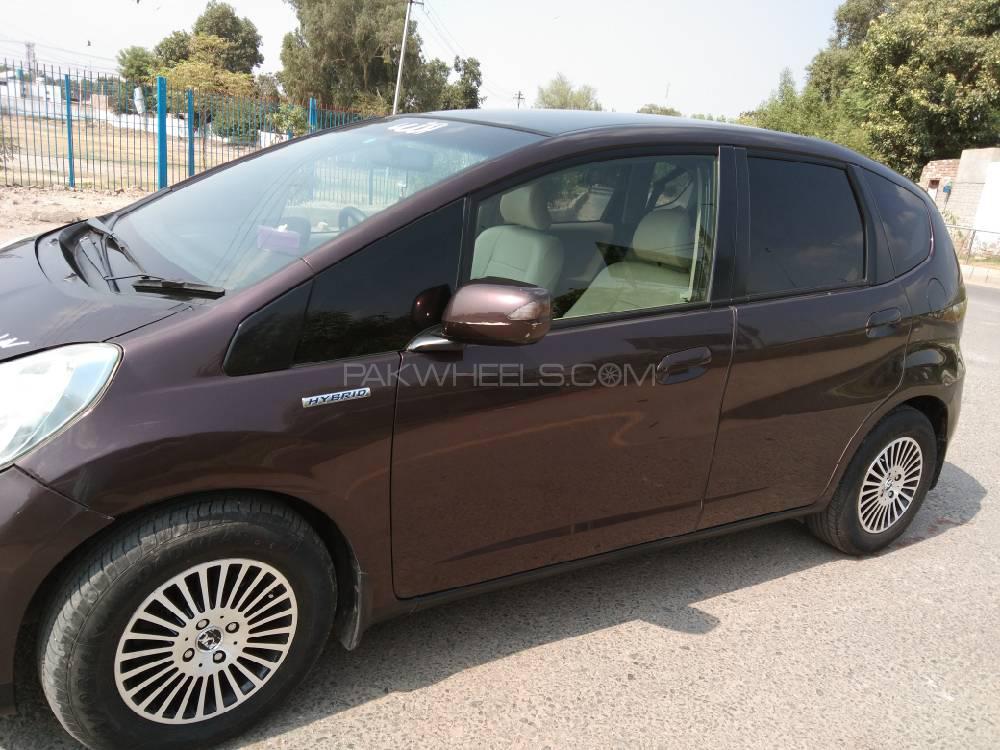 Honda Fit 2014 for Sale in Multan Honda Fit 2014 for Sale in Multan Image-10