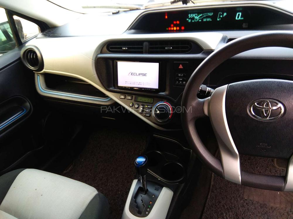 Toyota Aqua 2014 for Sale in Lahore Toyota Aqua 2014 for Sale in Lahore Image-3