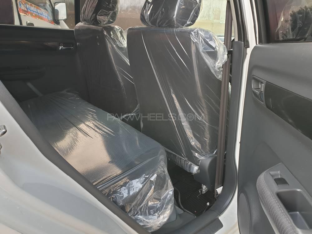 Suzuki Swift 2019 for Sale in Karachi Suzuki Swift 2019 for Sale in Karachi Image-6