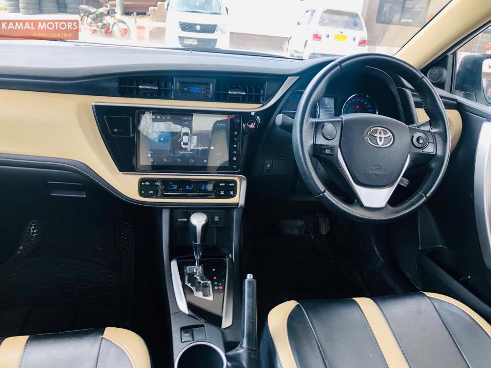 Toyota Corolla 2018 for Sale in Karachi Toyota Corolla 2018 for Sale in Karachi Image-7
