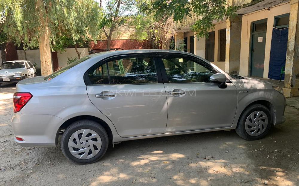 Toyota Corolla Axio 2018 for Sale in Peshawar Toyota Corolla Axio 2018 for Sale in Peshawar Image-4