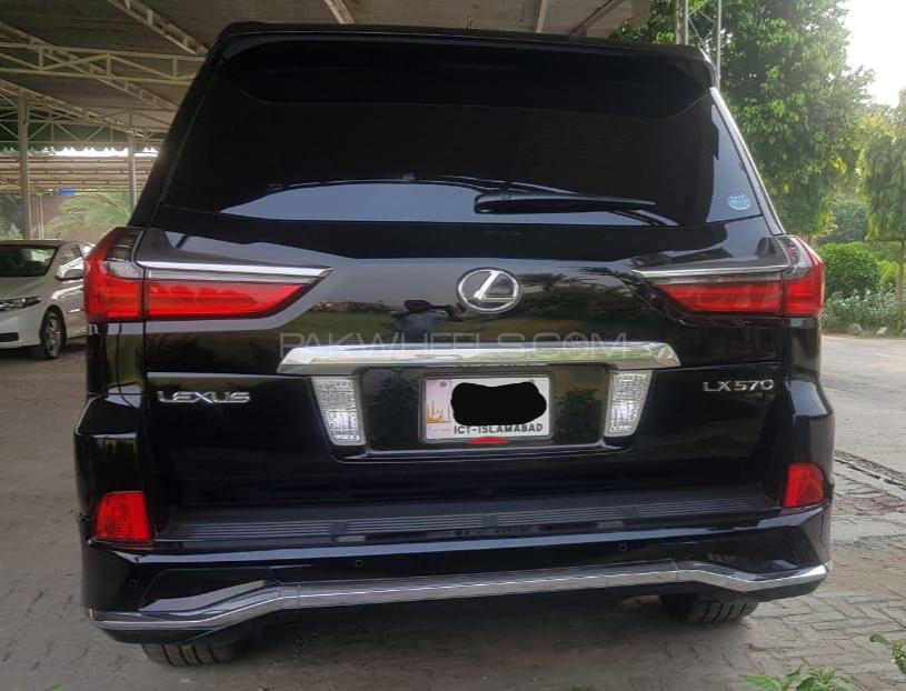 لیکزس ایل ایکس سیریز 2015 for Sale in کراچی لیکزس ایل ایکس سیریز 2015 for Sale in کراچی Image-2