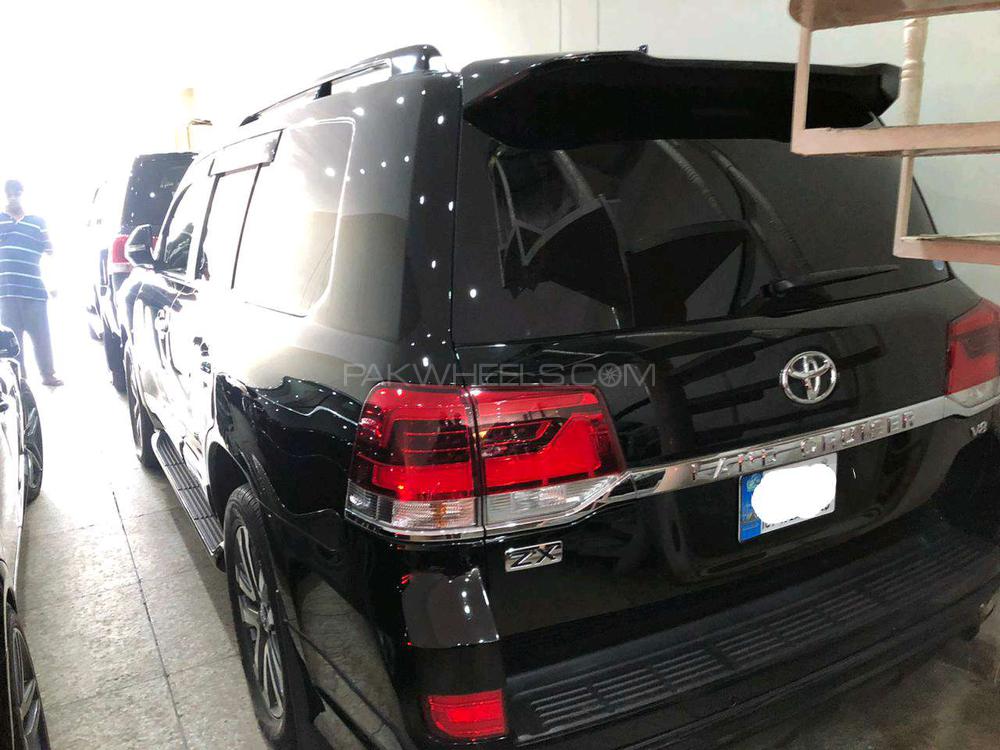 Toyota Land Cruiser 2013 for Sale in Lahore Toyota Land Cruiser 2013 for Sale in Lahore Image-2