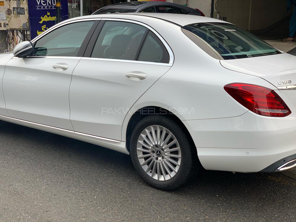 Mercedes Benz C Class 2017 for Sale in Lahore Mercedes Benz C Class 2017 for Sale in Lahore Image-10