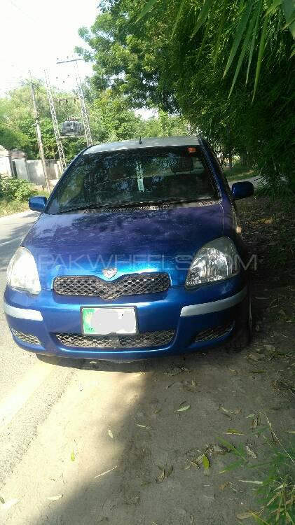 Toyota Vitz 2002 for Sale in Lahore Image-1