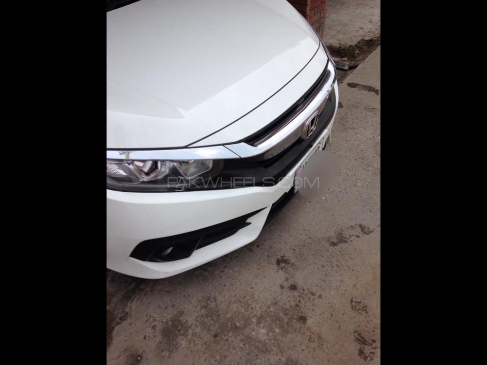 ہونڈا سوک 2017 for Sale in فیصل آباد ہونڈا سوک 2017 for Sale in فیصل آباد Image-2