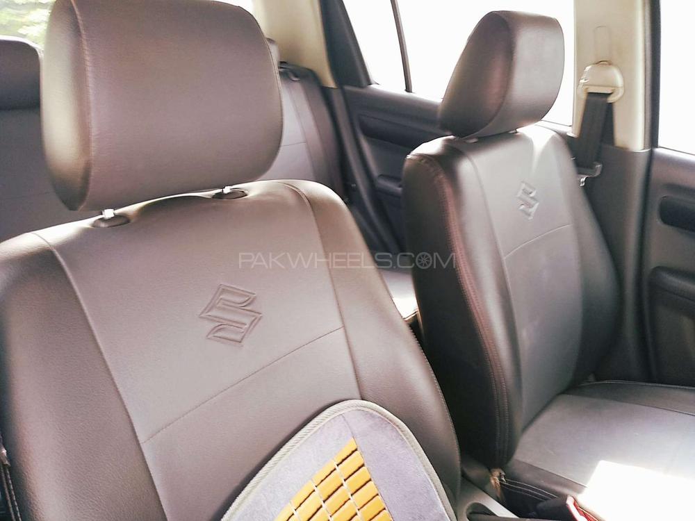 Suzuki Swift 2013 for Sale in Rawalpindi Suzuki Swift 2013 for Sale in Rawalpindi Image-9
